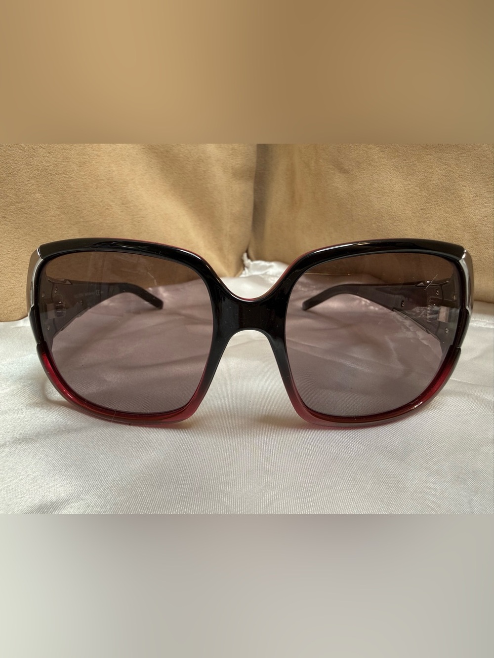 Valentino Oversized Gradient Sunglasses Burgundy Black Shield Detail Italy
